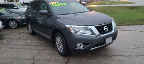 2014 Nissan Pathfinder for sale at Swan Auto in Roscoe IL