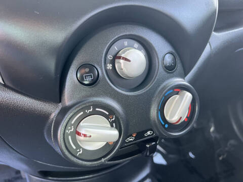 2014 Nissan Versa Note SV