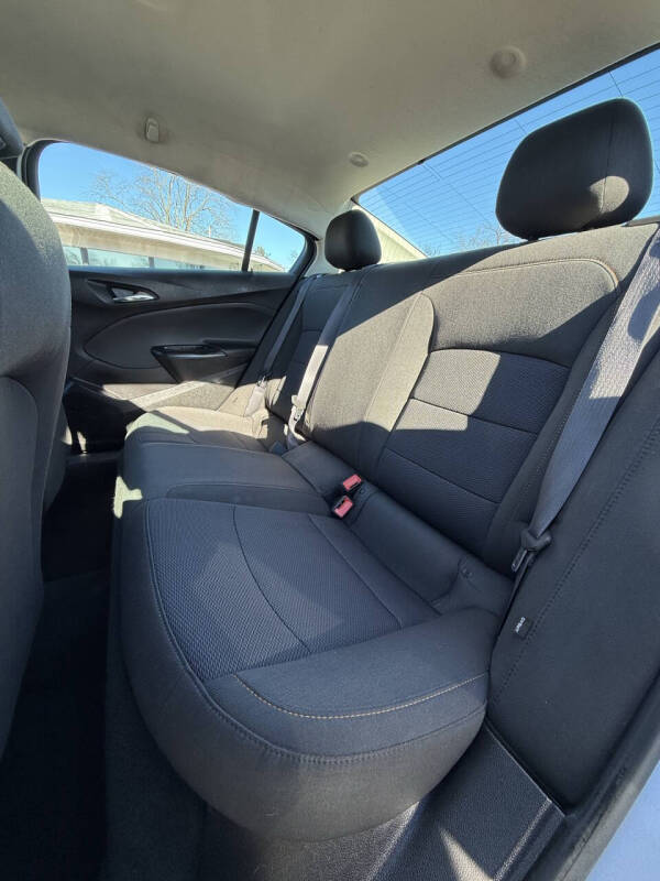 2017 Chevrolet Cruze LS Auto