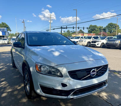2018 Volvo V60 Cross Country T5 Premier