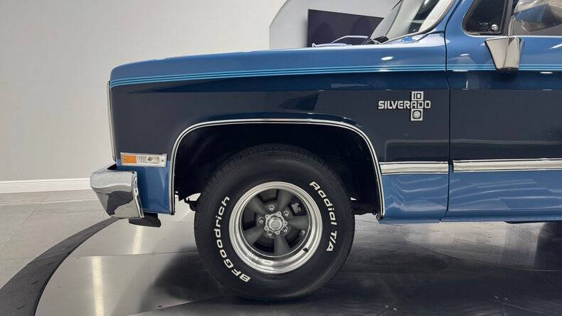 1987 Chevrolet R/V 10 Series