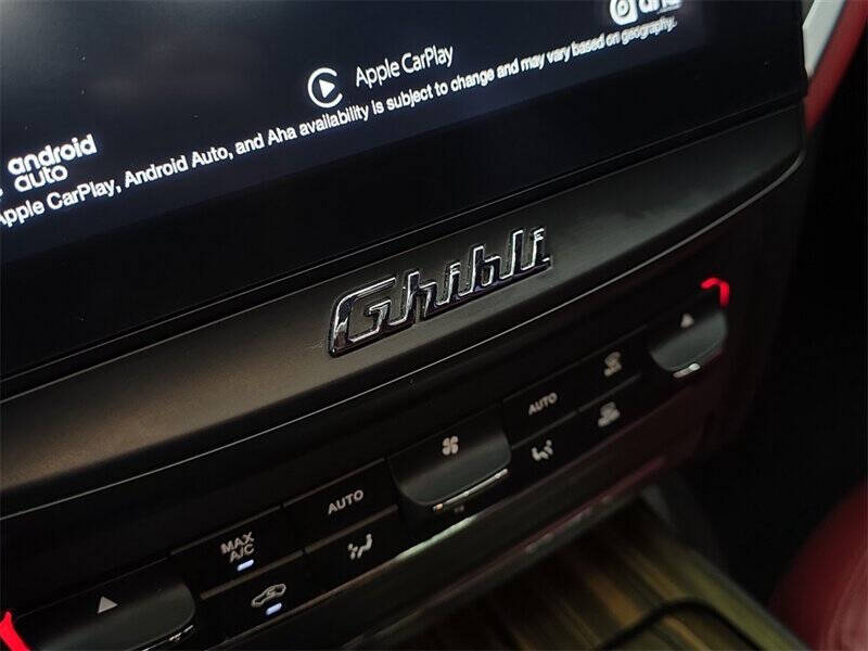 2020 Maserati Ghibli