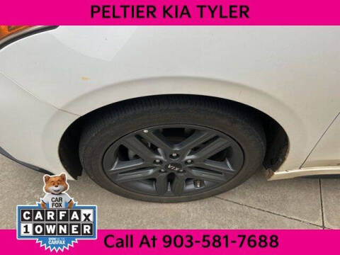 2021 Kia Forte GT Line