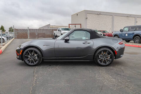 2025 Mazda MX-5 Miata Grand Touring