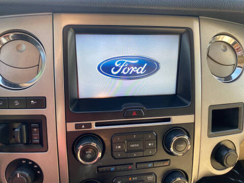 2015 Ford Expedition EL XLT