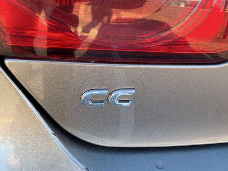 2011 Volkswagen CC Lux Plus