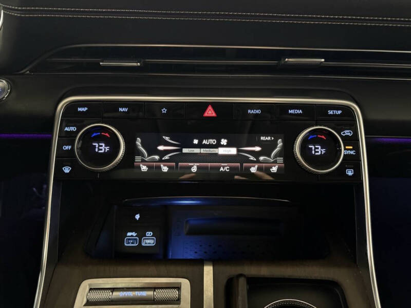 2023 Genesis GV80 2.5T