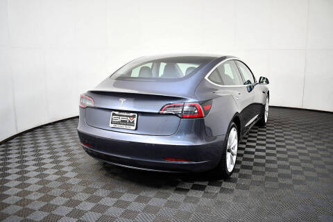 2019 Tesla Model 3 Standard Range Plus