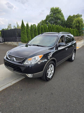 2008 Hyundai Veracruz for sale at RICKIES AUTO, LLC. in Portland OR