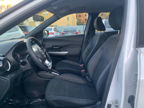 2018 Nissan Kicks SV