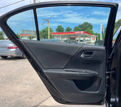 2017 Honda Accord LX