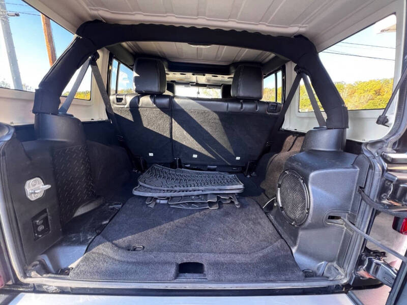 2013 Jeep Wrangler Unlimited Sahara