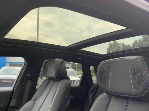 2024 Cadillac LYRIQ Sport 3