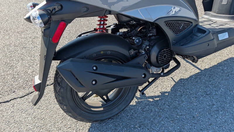 2025 Kymco Super 8 50X