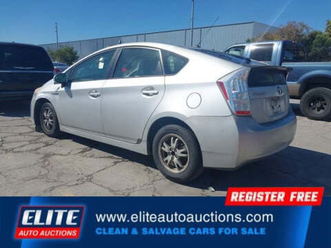 2011 Toyota Prius Two