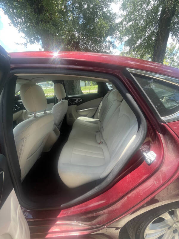 2015 Chrysler 200 C