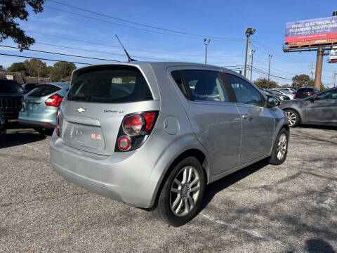 2012 Chevrolet Sonic LT