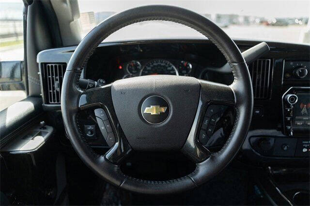 2021 Chevrolet Express 2500