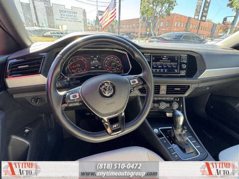 2020 Volkswagen Jetta R-Line