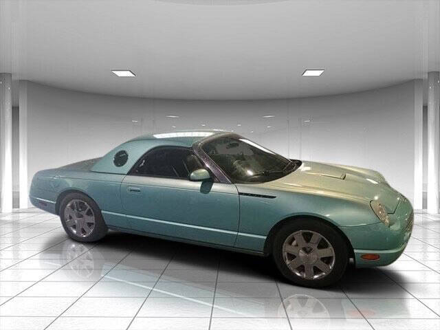 2002 Ford Thunderbird 5