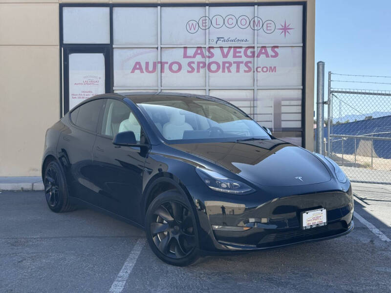 2023 Tesla Model Y's photo