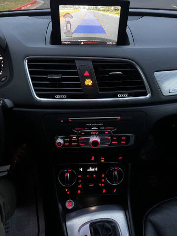 2018 Audi Q3 2.0T quattro Premium