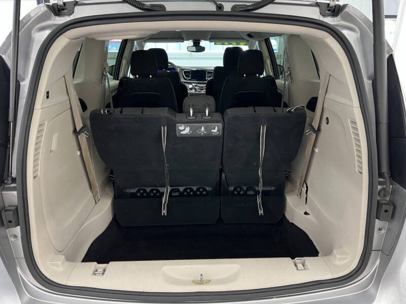 2017 Chrysler Pacifica Touring