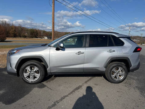 2024 Toyota RAV4 Hybrid XLE