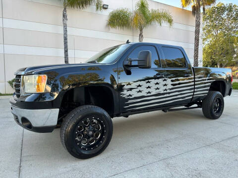 2007 GMC Sierra 2500HD for sale at San Diego Auto Solutions in Escondido CA