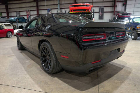 2016 Dodge Challenger SRT Hellcat