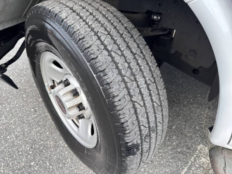 2023 GMC Savana 2500