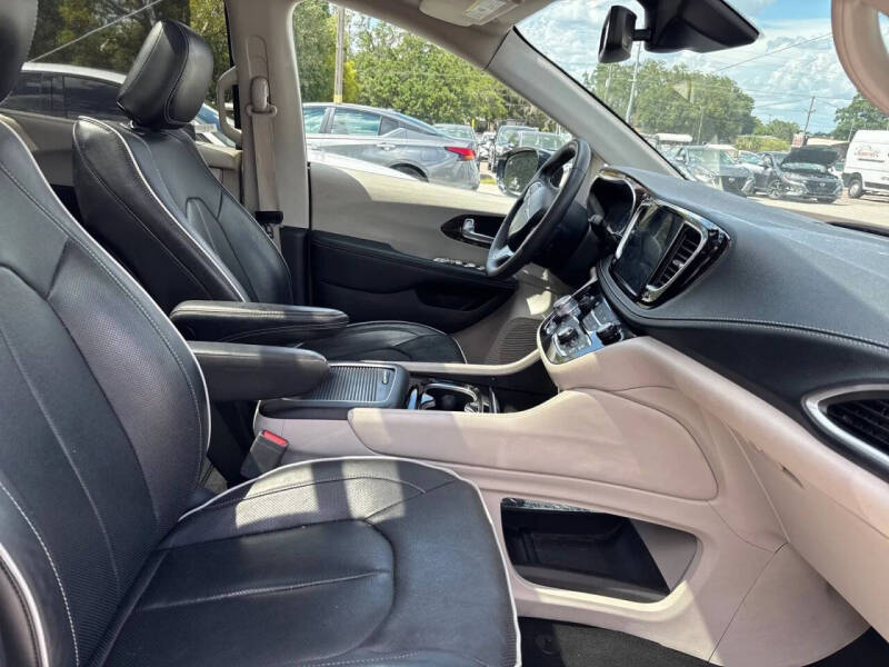 2023 Chrysler Pacifica Limited