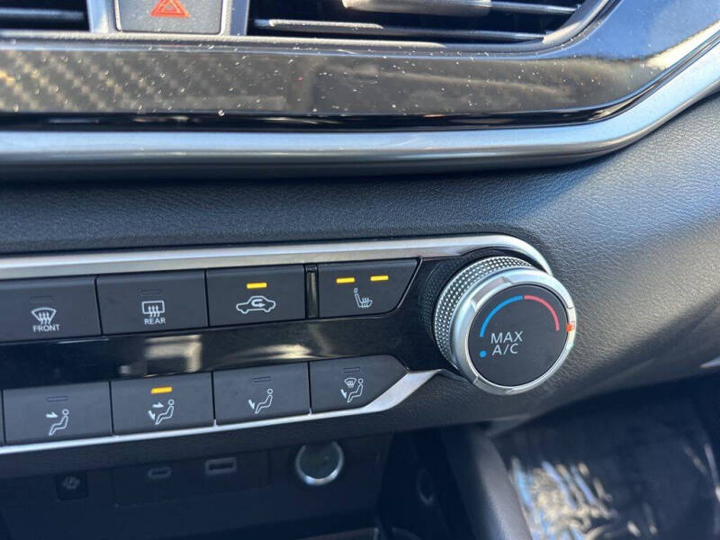 2024 Nissan Altima 2.5 SR