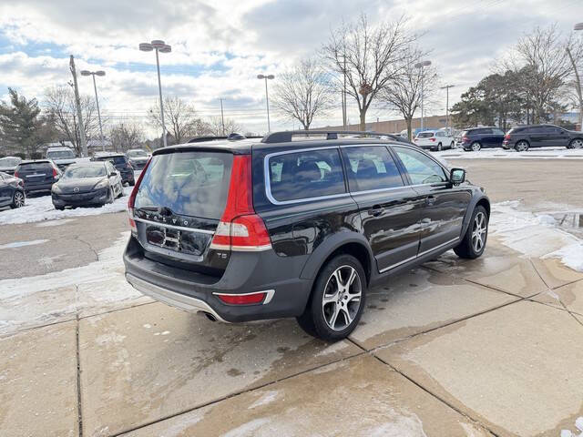 2015 Volvo XC70 T5 Drive-E Premier