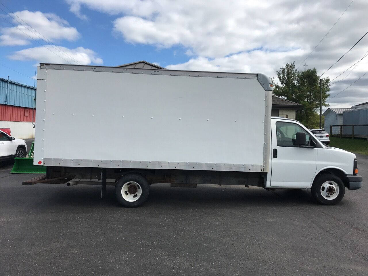 2004 gmc savana cutaway