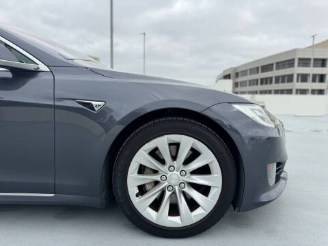 2016 Tesla Model S