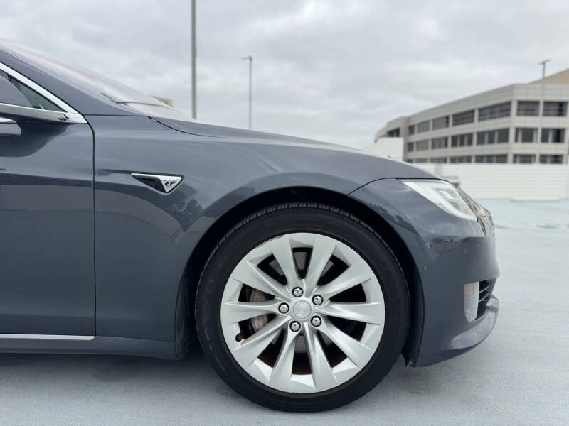 2016 Tesla Model S