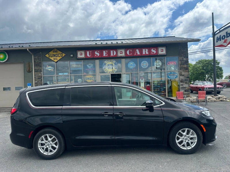 2024 Chrysler Pacifica Touring L