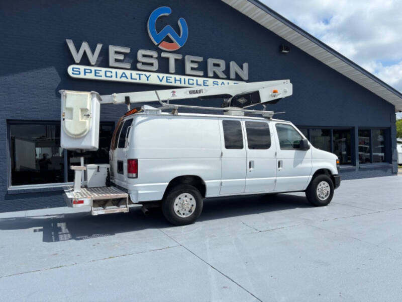 2010 Ford E350 Bucket Van