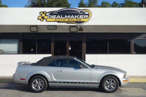 2005 Ford Mustang V6 Deluxe