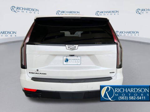 2021 Cadillac Escalade Sport Platinum