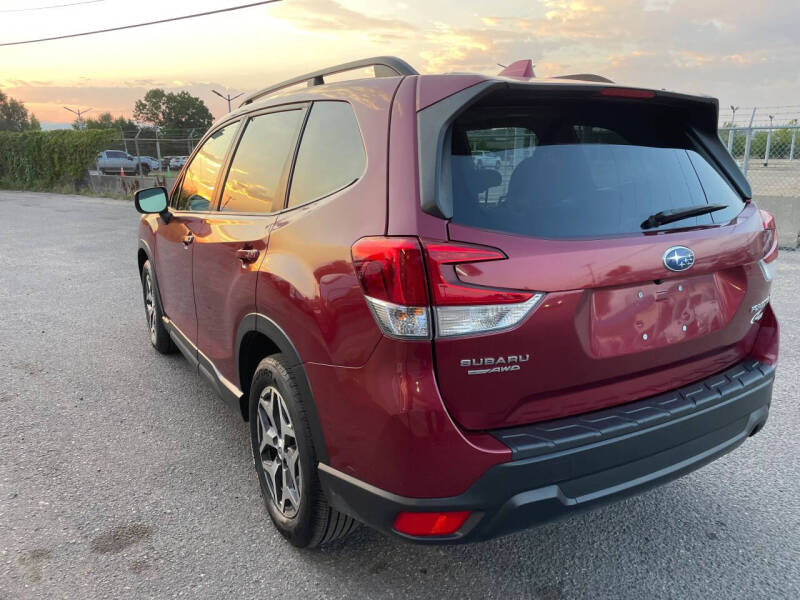 2021 Subaru Forester Premium