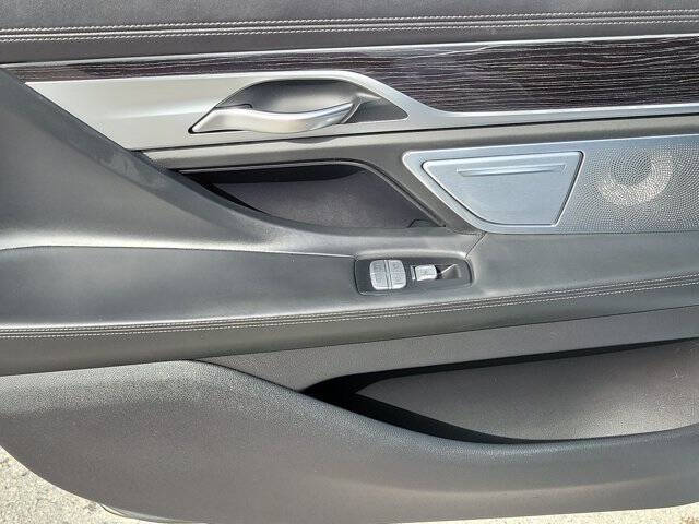 2017 BMW 7 Series 750i