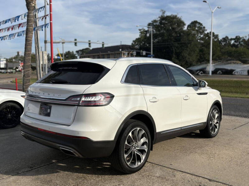 2021 Lincoln Nautilus Reserve