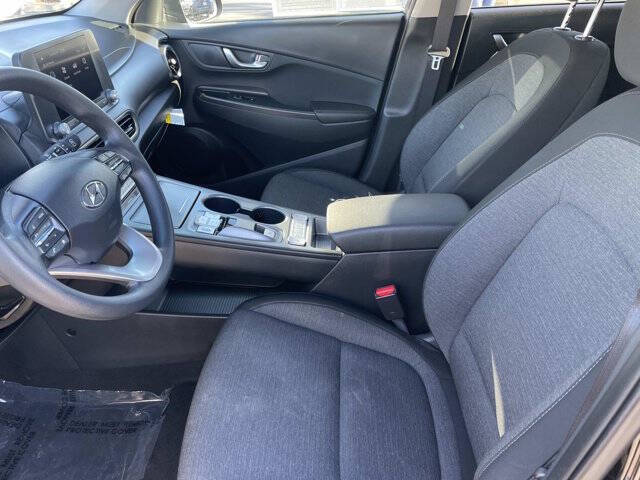 2023 Hyundai Kona Electric SE