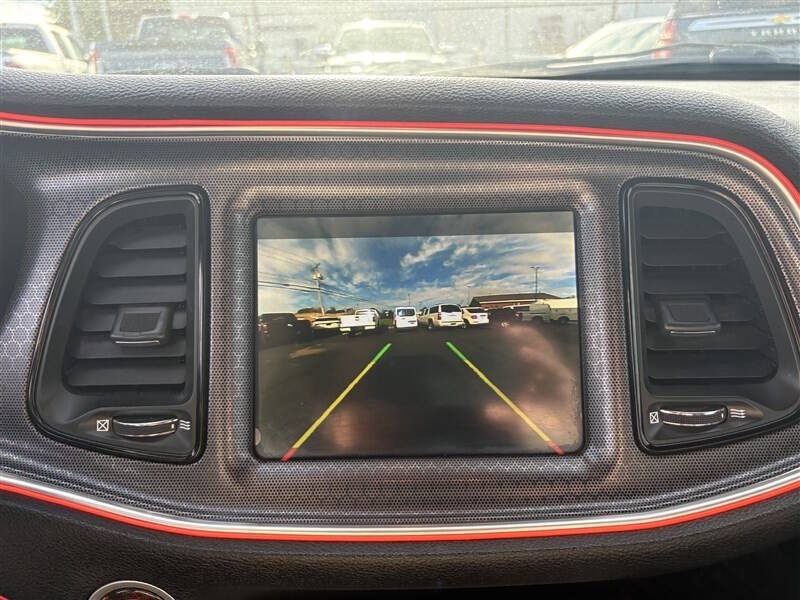 2017 Dodge Challenger SXT