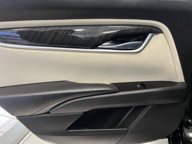 2014 Cadillac XTS Platinum Vsport