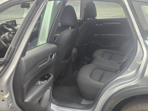 2017 Mazda CX-5 Sport