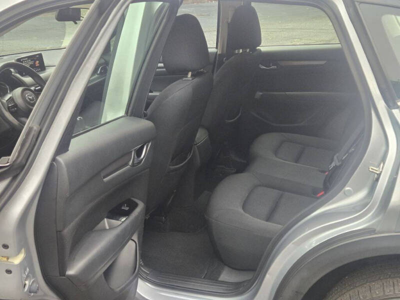 2017 Mazda CX-5 Sport