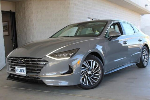 2022 Hyundai Sonata Hybrid